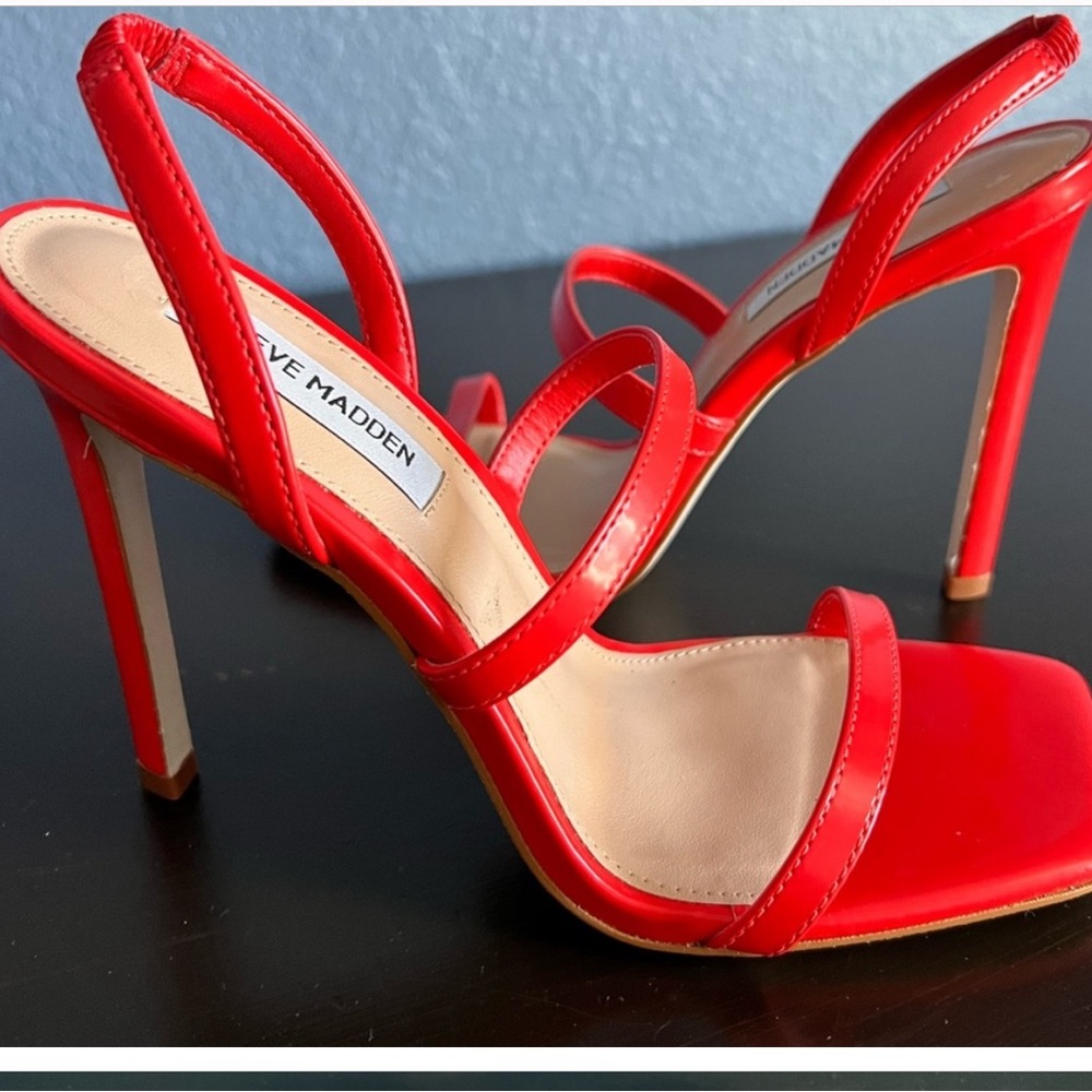 Steve Madden sandal heel